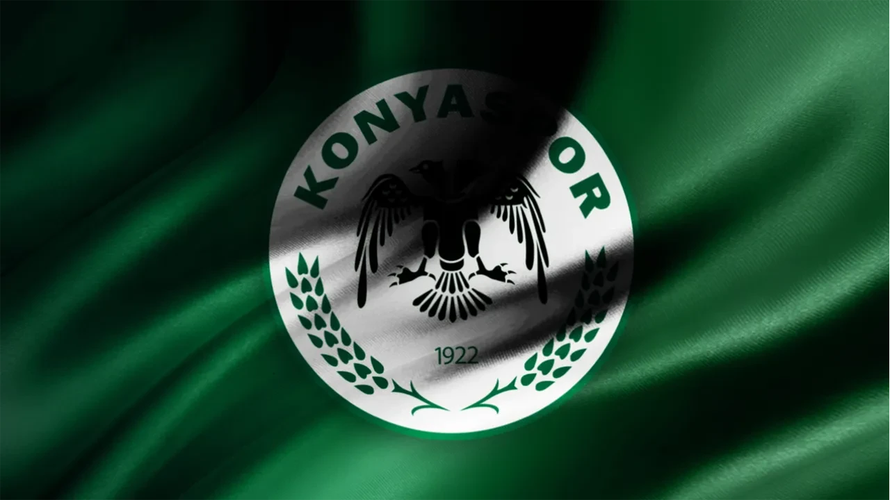 Konyaspor'da üst üste istifalar!