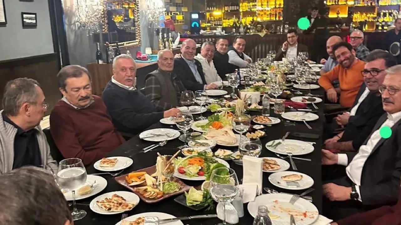 Mehmet Ağar yargı mensuplarıyla yemek yedi! Başsavcı Ramazan Solmaz görevden alındı: Ağar her şeyi açıkladı