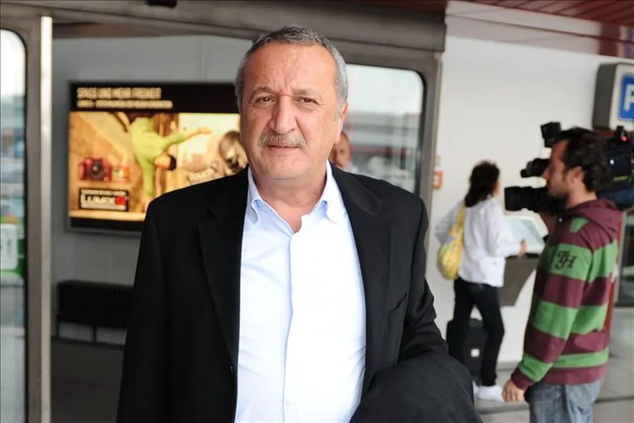 Mehmet Ağar yargı mensuplarıyla yemek yedi! Başsavcı Ramazan Solmaz görevden alındı: Ağar her şeyi açıkladı