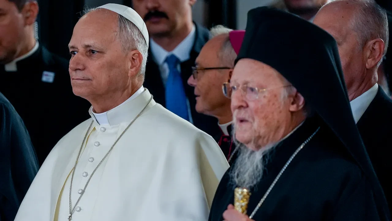 MHP'li Semih Yalçın'dan Papa 14. Leo'nun ziyaretine tepki: Ayrışmaları kaşıyan mesajlar var
