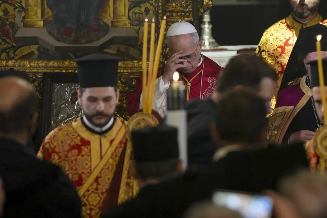 Papa 14. Leo, Sultanahmet Camii'ni ziyaret etti