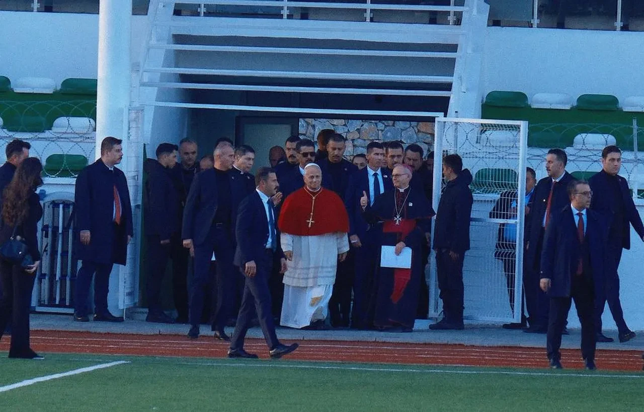 Papa 14. Leo'ya İznik'te Yeniden Refah Partisi'nden protesto: Tek şüpheye dikkat çektiler