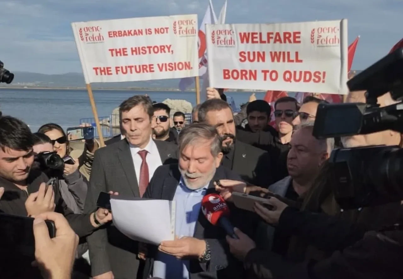 Papa 14. Leo'ya İznik'te Yeniden Refah Partisi'nden protesto: Tek şüpheye dikkat çektiler