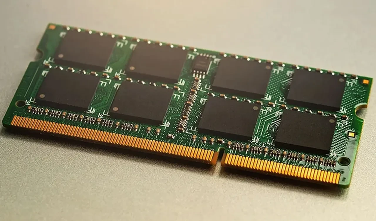 RAM fiyatları kontrolden çıktı! Oyunculara kötü haberi Epic Games patronu verdi