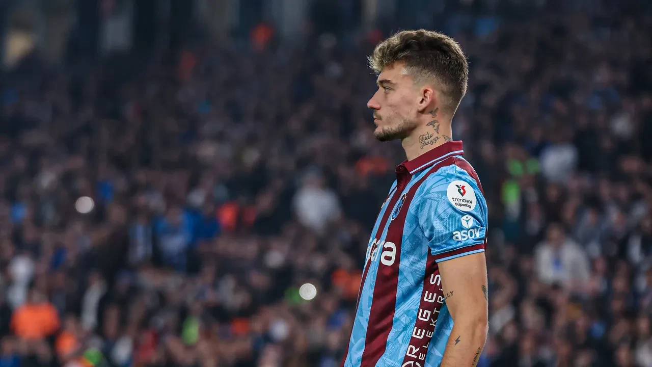 Trabzonspor'da Ernest Muçi'den Konyaspor kritiği: 