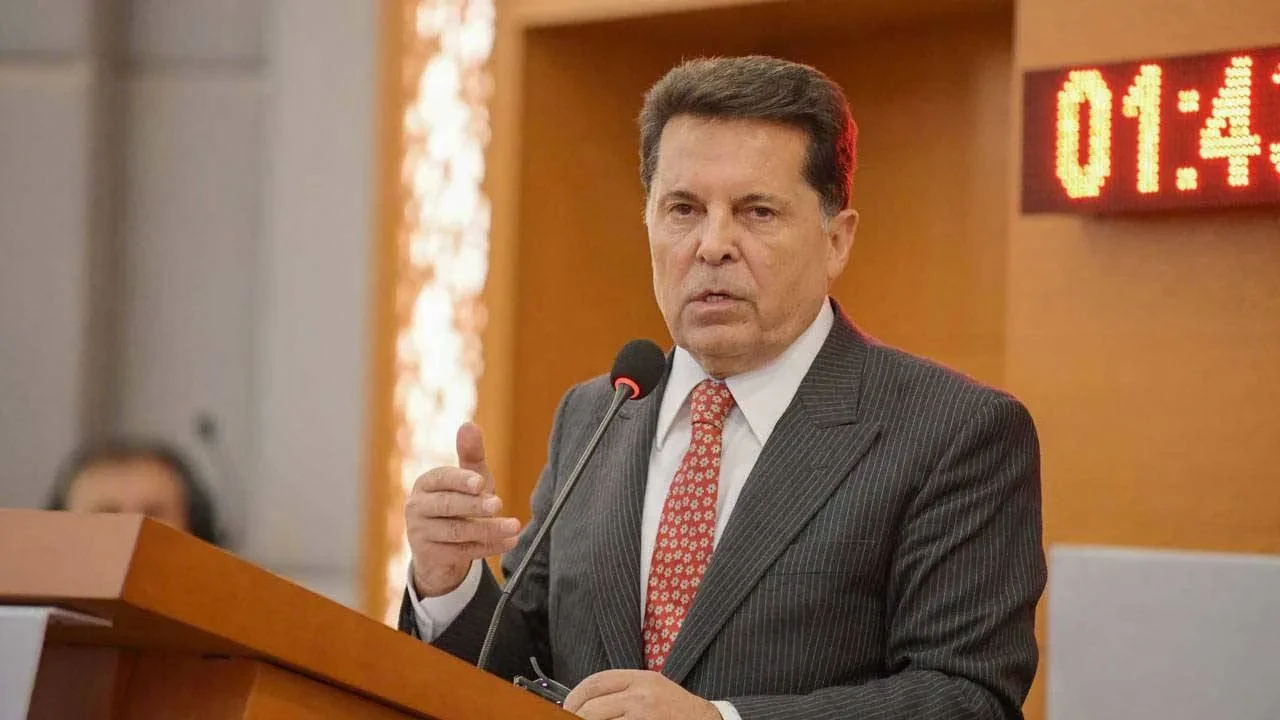 Ahmet Özer'in yargılandığı davada flaş gelişme!