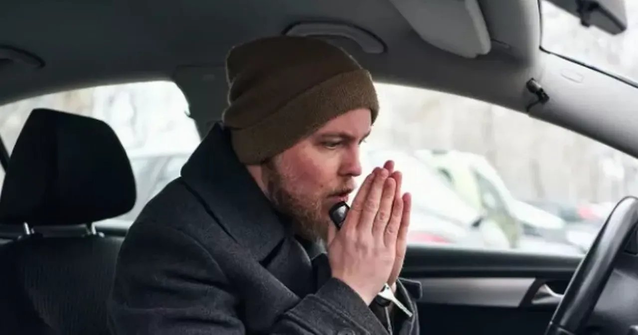 Araç kullanırken asla mont giymeyin! Sebebini uzmanlar açıkladı