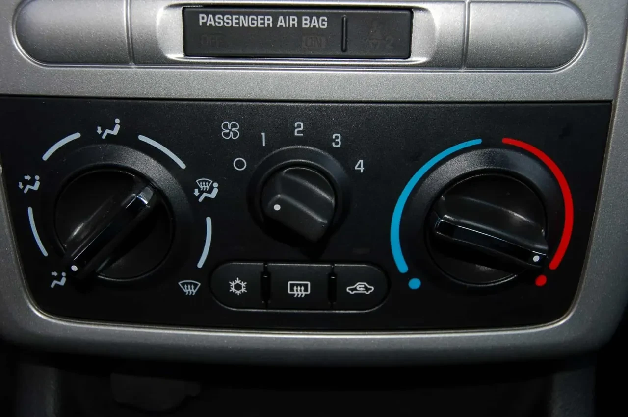 Araç kullanırken asla mont giymeyin! Sebebini uzmanlar açıkladı