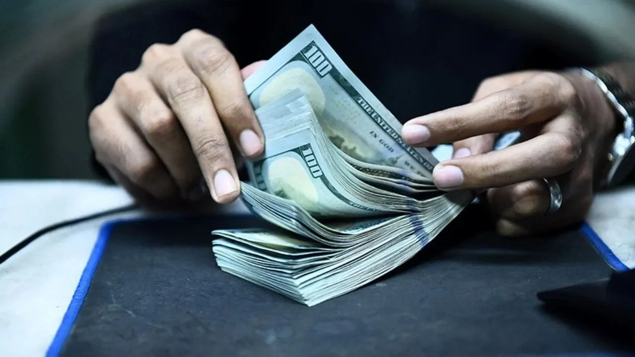 Dev bankadan yeni dolar tahmini: Fiyatlar dip yapabilir