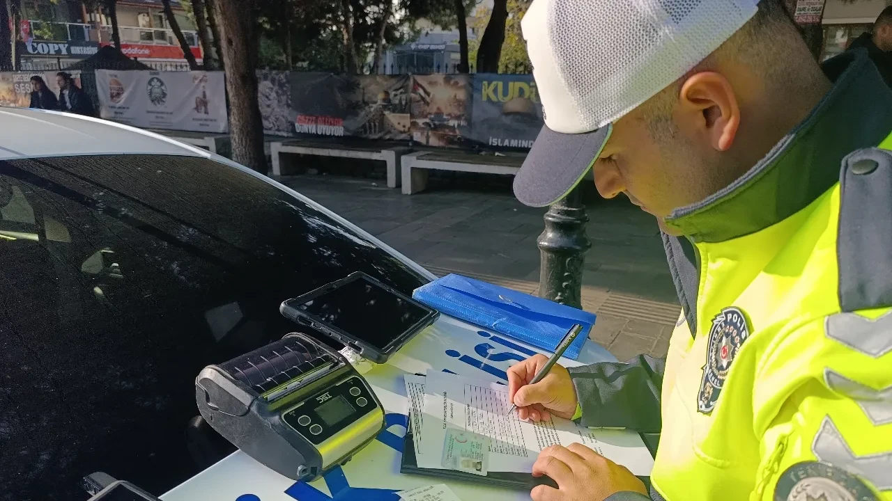 Ehliyetini 18 yıl kullanamayacak! Cezanın detayları hayrete düşürdü