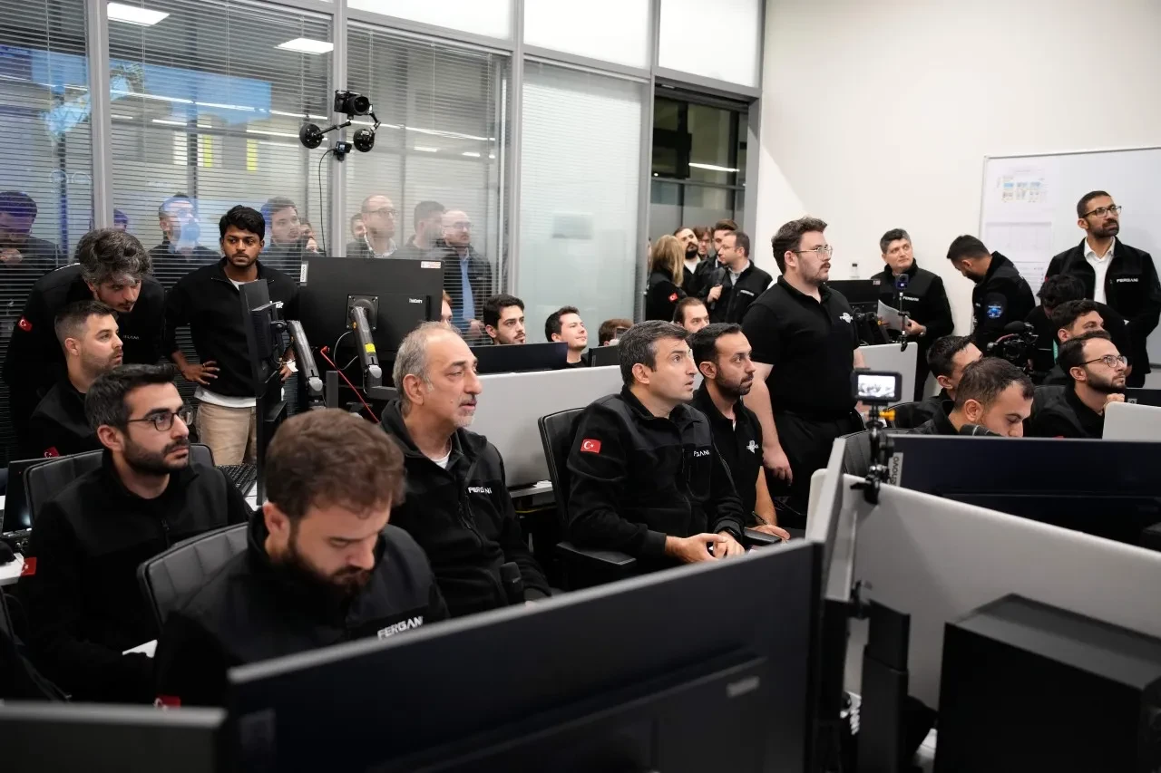 Fergani Uzay ikinci milli uydusu FGN-100-d2'yi başarıyla fırlattı: Hedef küresel konumlama sistemi