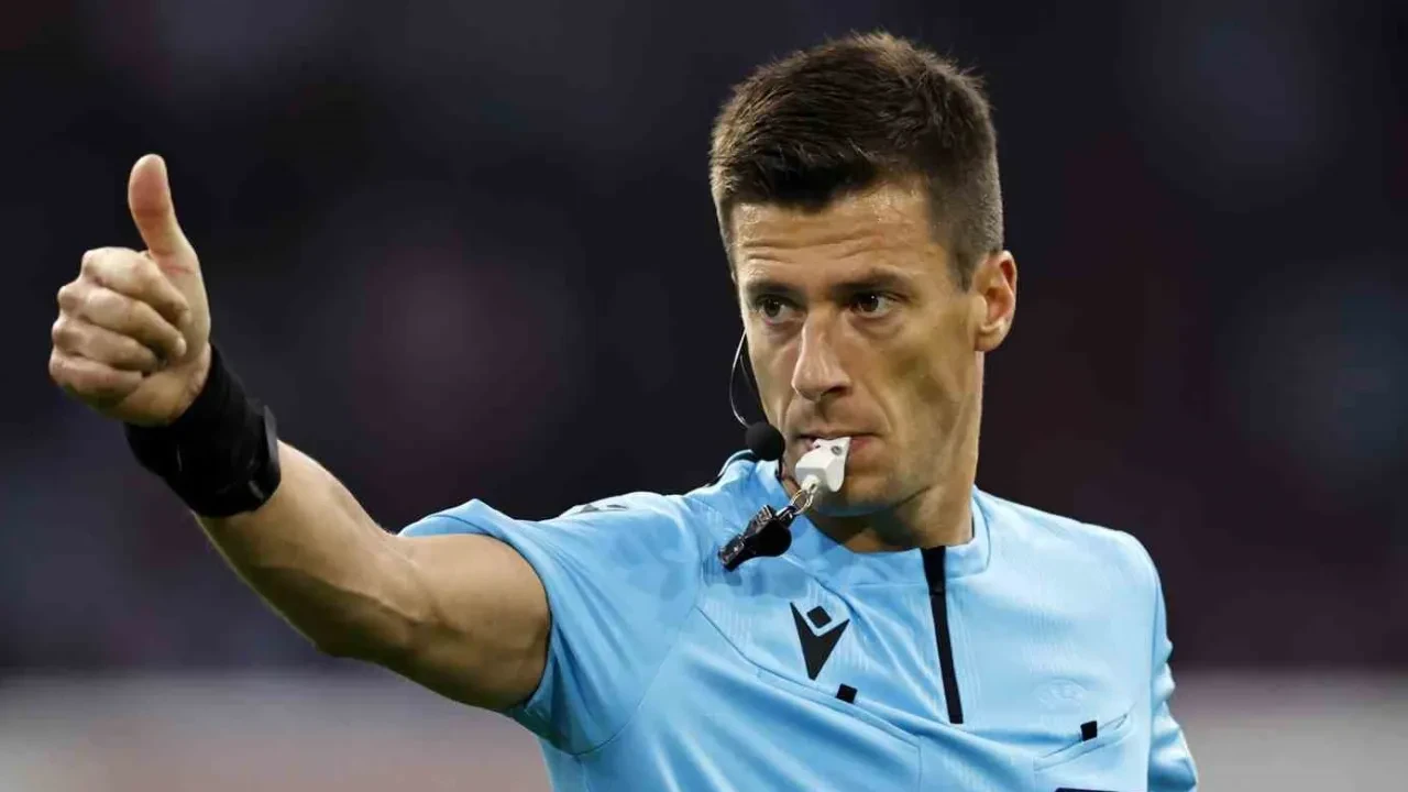 Galatasaray Ajax maçının hakemi olan Benoit Bastien'in yönettiği Galatasaray maçları ve sonuçları