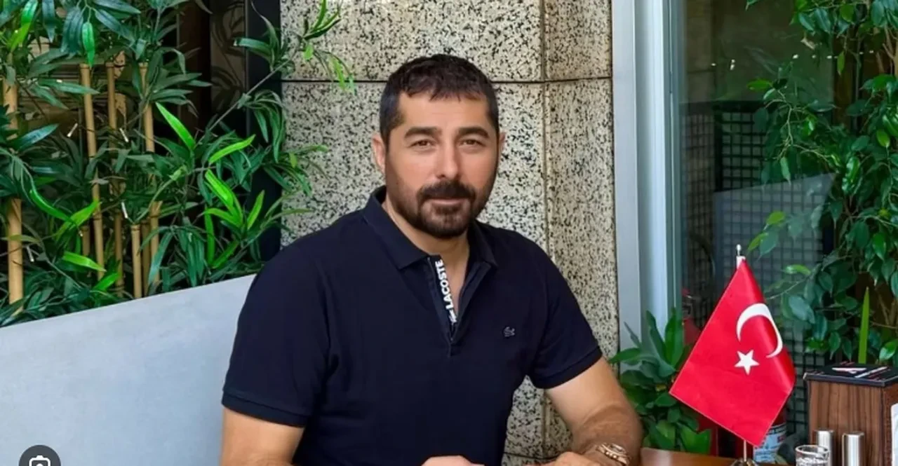 İbrahim Tatlıses'in miras planı iddiası ailede kriz oluşturdu! Oğlu Ahmet Tatlıses: Tüm mal varlığını 20'li yaşlardaki bir kıza bırakacak 