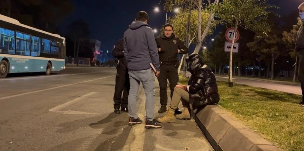 Kayseri'de şaka gibi olay: İntihara kalkışan şahıs refüjde uyurken bulundu