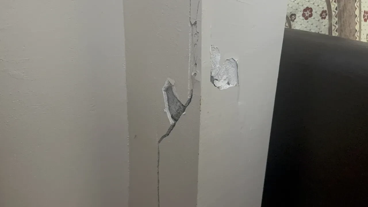 Kocaeli'de endişe büyüyor! Bir binada daha fark edildi, hemen boşaltıldı