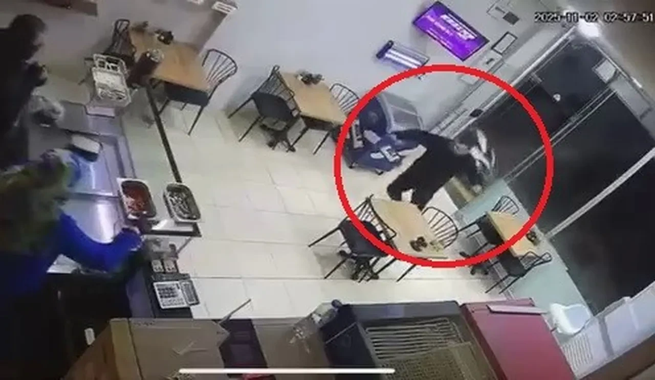 Maganda rahat durmadı! Drift atıp kaza yaptı 