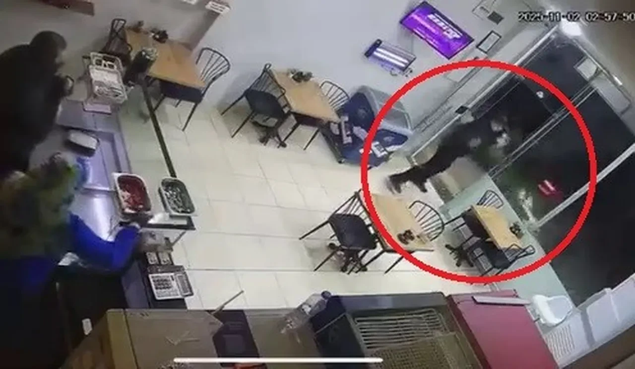 Maganda rahat durmadı! Drift atıp kaza yaptı 