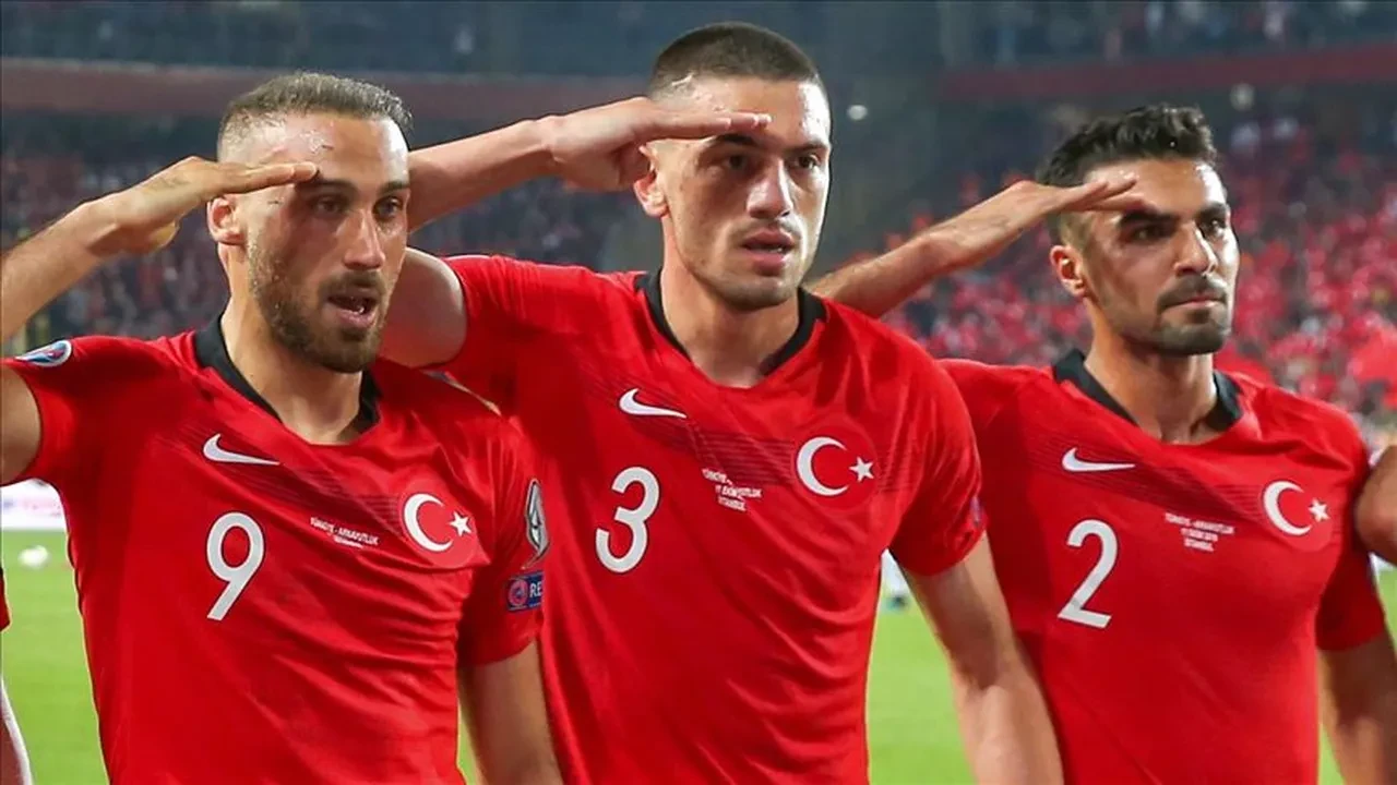 Merih Demiral'dan transfer sözleri! Fenerbahçe'ye mi dönüyor?