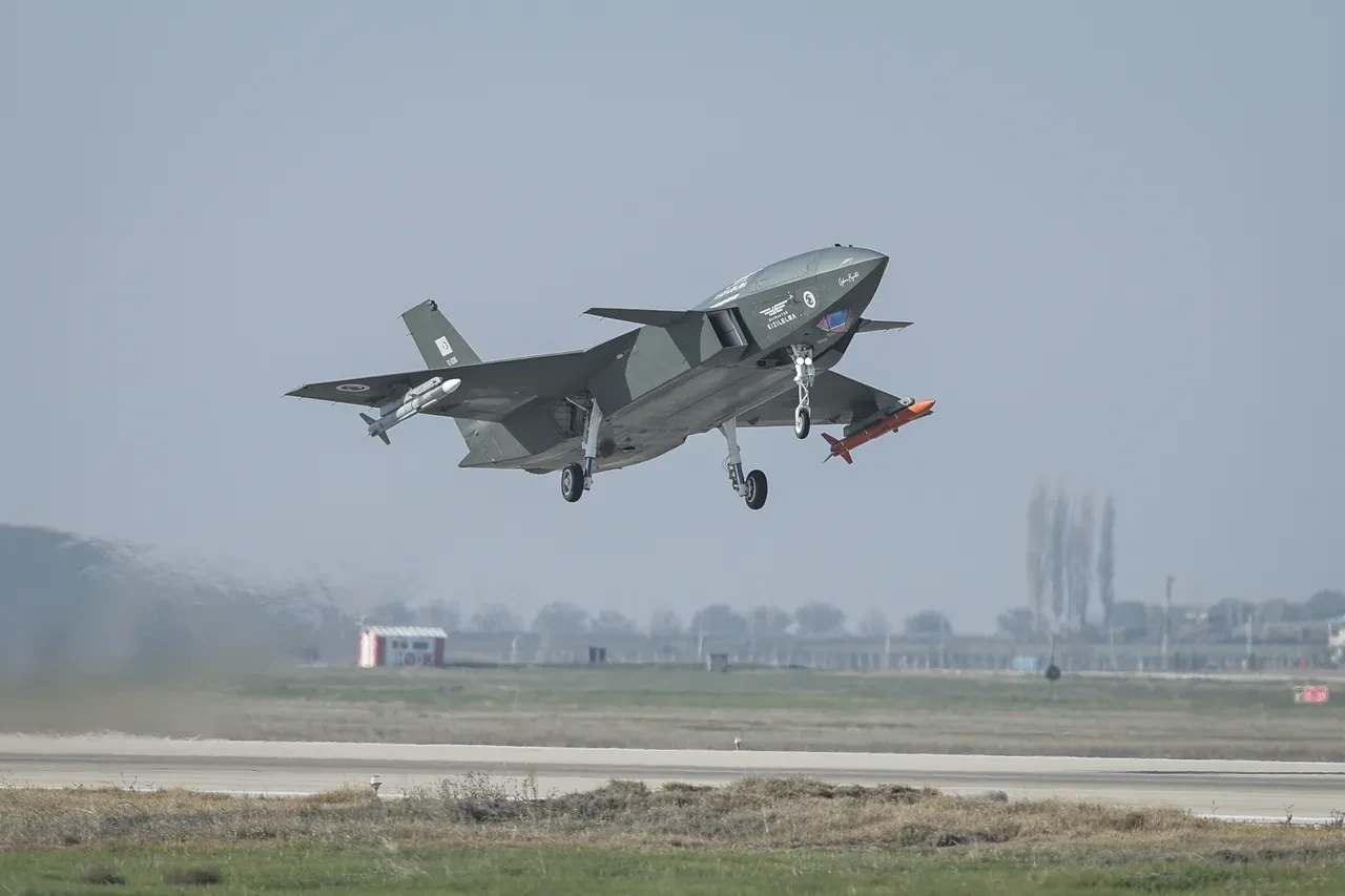 Bayraktar KIZILELMA'dan dünyada bir ilk! 