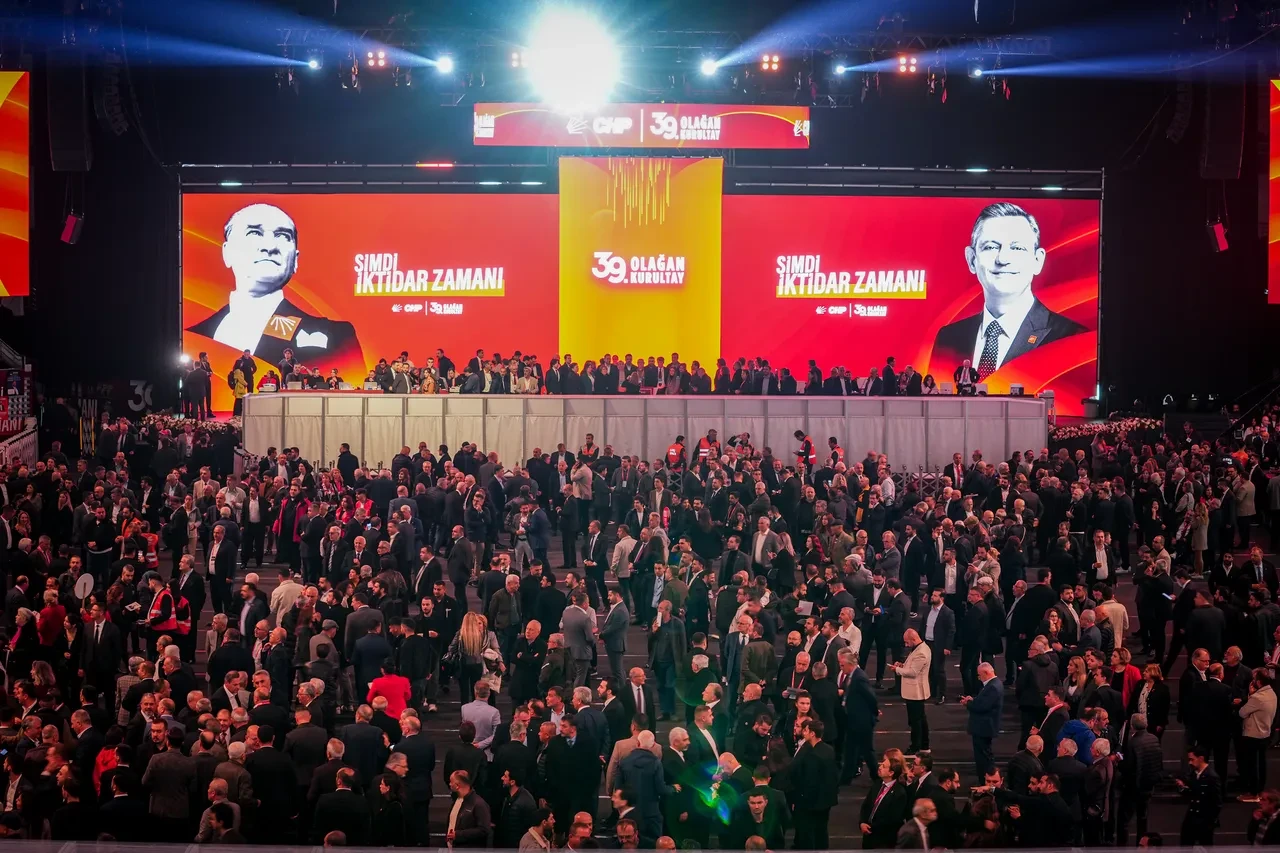 CHP lideri Özgür Özel’in anahtar listesi belli oldu! PM'de 31 yeni isim 