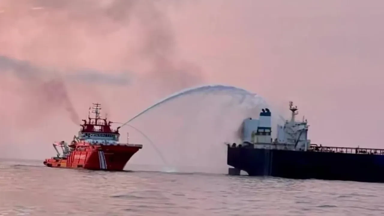 Dışişleri Bakanlığı'ndan Rus gemilerine saldırılarla ilgili açıklama: Tehlikeye dikkat çekildi