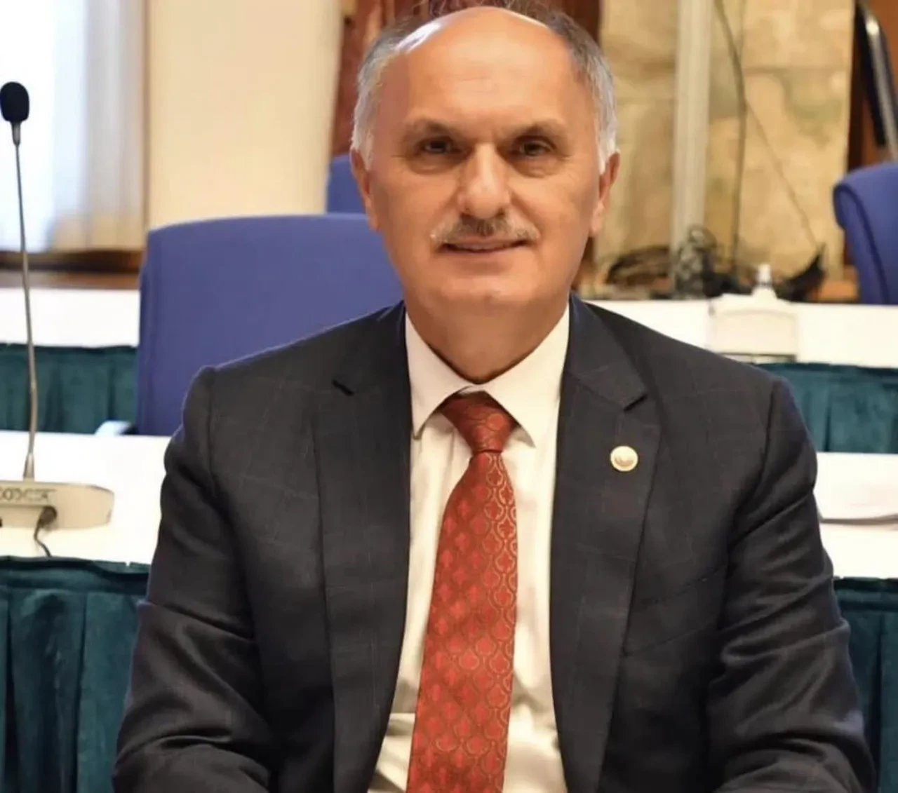 Eski AK Parti milletvekili Cemal Öztürk hayatını kaybetti!