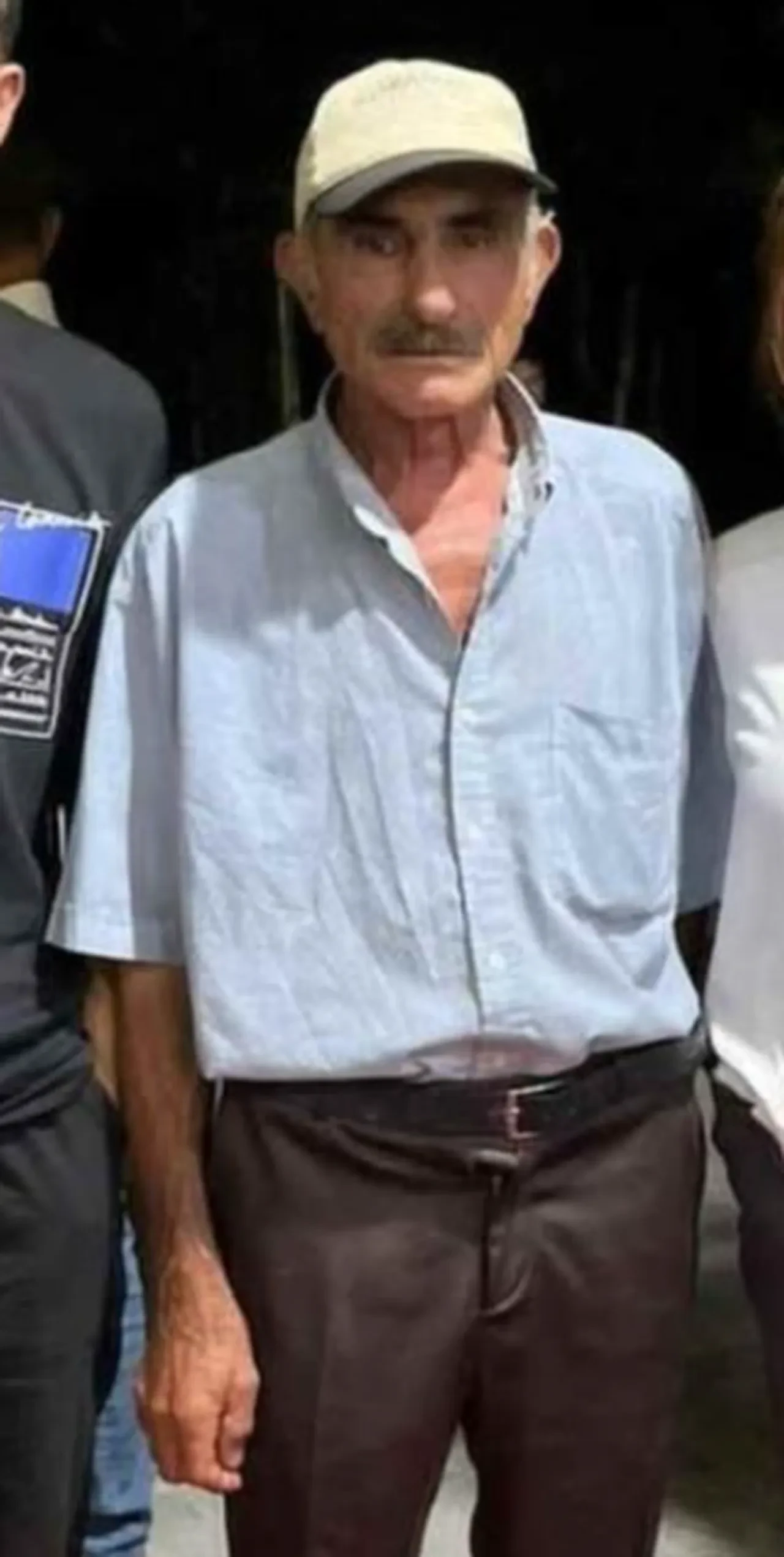 Gelinini öldürüp berberde tıraş olan kayınpeder cezaevinde kendini astı