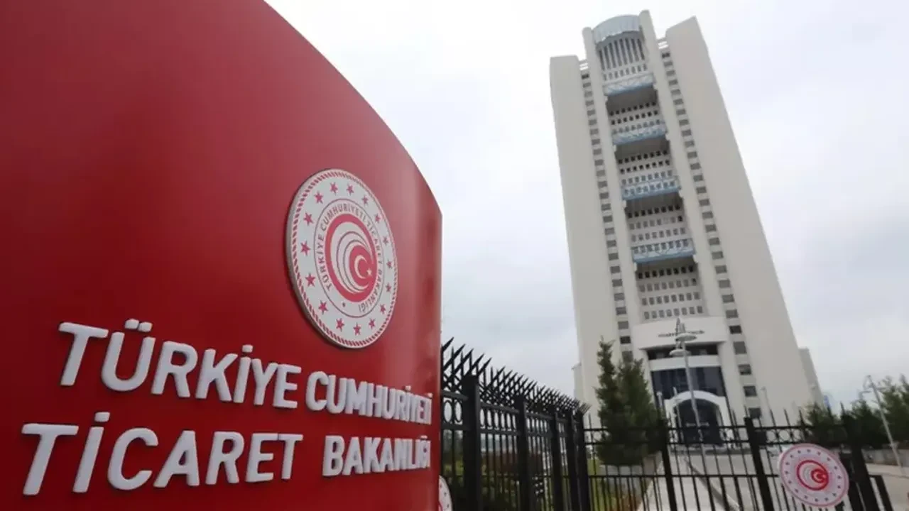 Kafe ve restoranlarda yeni dönem! Vatandaş artık ek ücret ödemeyecek: Bakanlık düğmeye bastı 