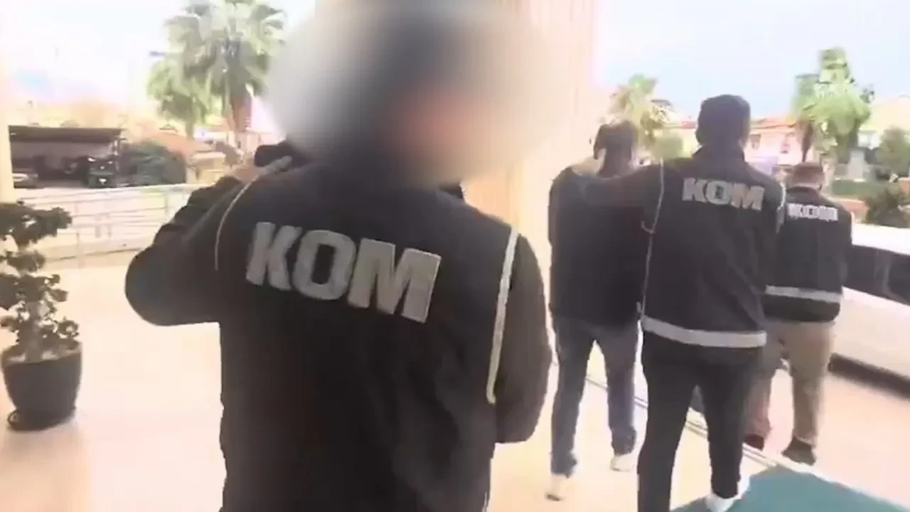 Kamu görevlisi yalanıyla 11 milyonluk dolandırıcılık: 3 kişi tutuklandı