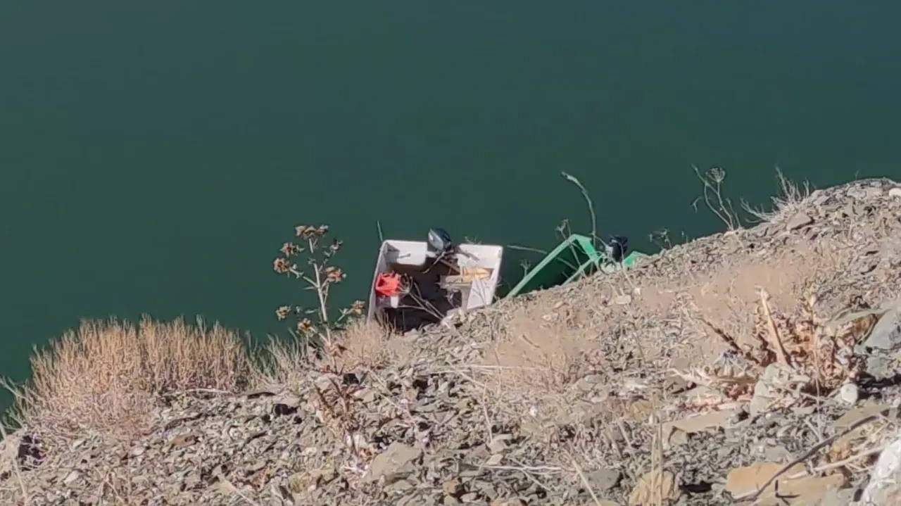 Kontrolden çıkıp baraja uçtu! 2 kişinin cansız bedeni bulundu 