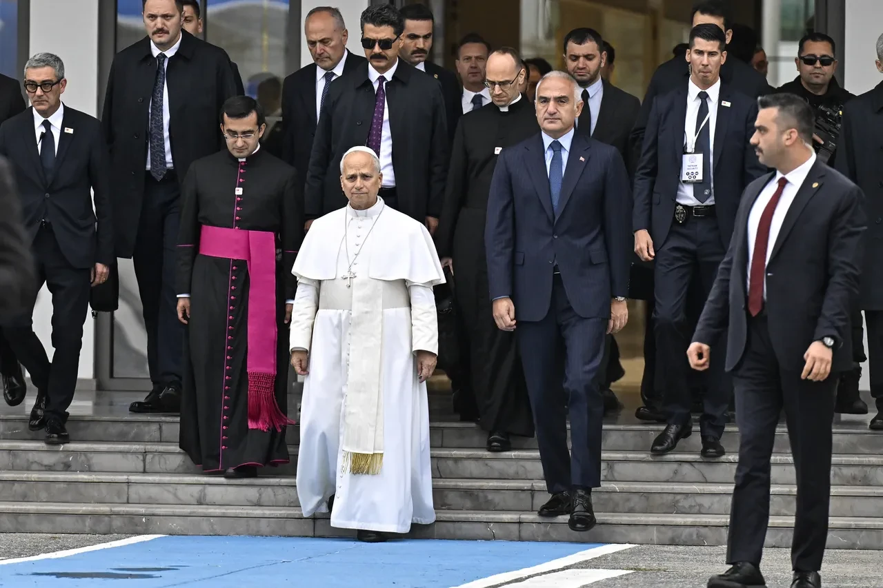 Papa 14. Leo Türkiye'den ayrılırken Filistin'de çatışmayı durduracak tek çözümü açıkladı