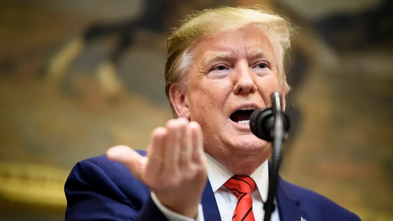 Trump'tan göçmenlik yasası paylaşımı! 