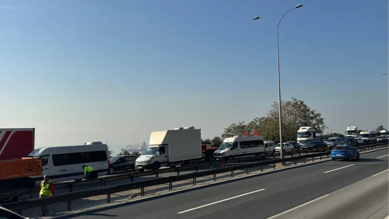 Anadolu Otoyolu'nda kaza: Ankara istikametinde ulaşım durdu