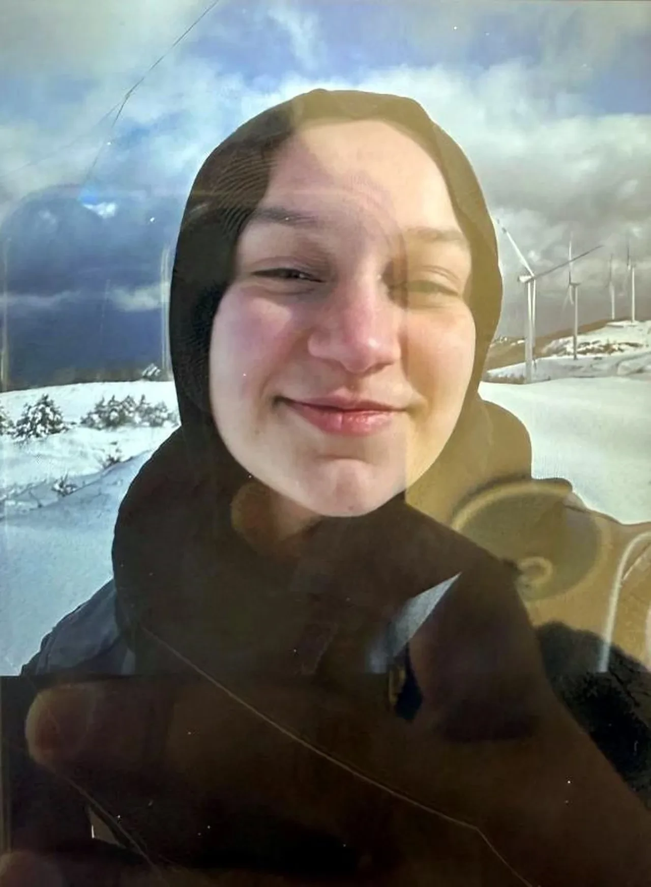 Yaşadıkları bina ailesine mezar olmuştu! Dilara'ya acı haber verildi!