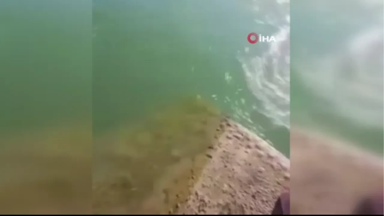 Irak’ta şaşırtan Osmanlı iddiası: Sular çekildi, savaş gemisi enkazı gün yüzüne çıktı