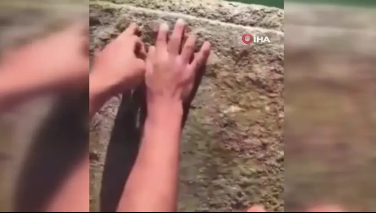 Irak’ta şaşırtan Osmanlı iddiası: Sular çekildi, savaş gemisi enkazı gün yüzüne çıktı