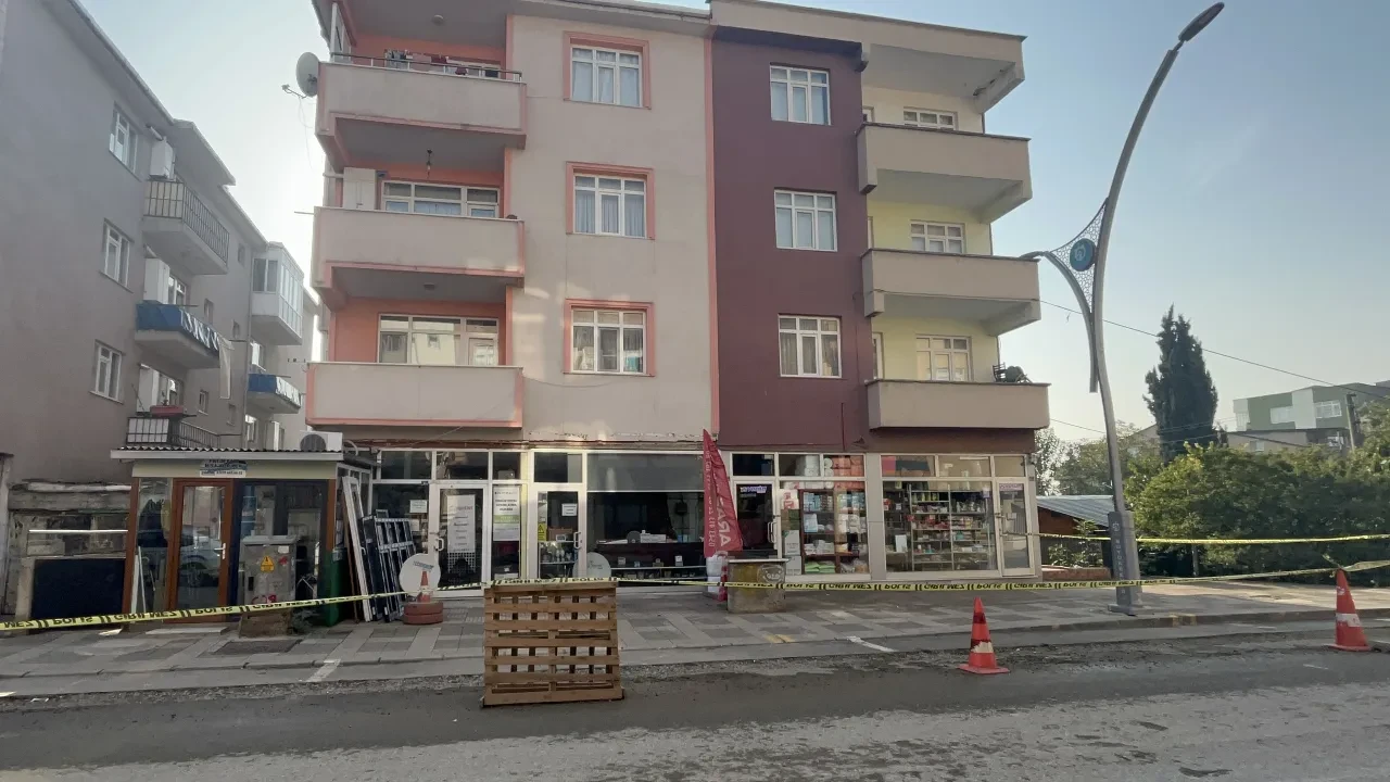 Kocaeli'de 3 bina boşaltıldı!