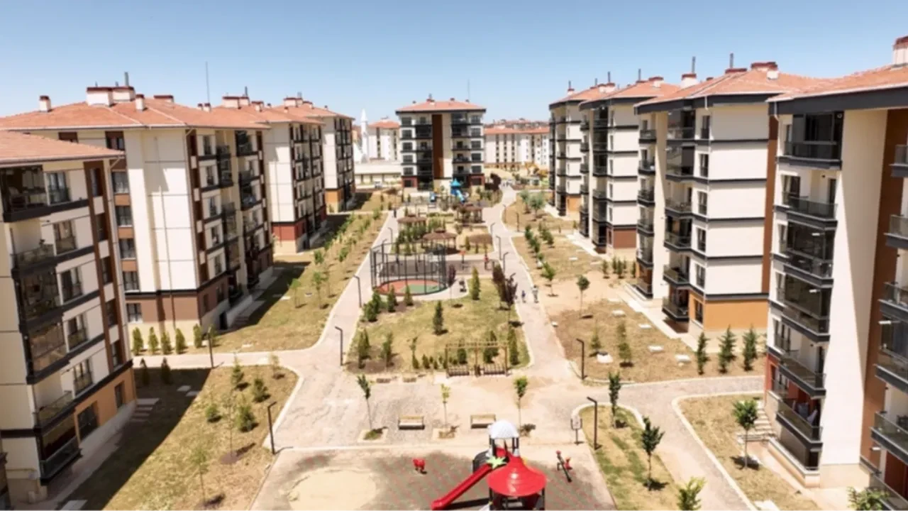 Memurlar TOKİ’ye başvurabilir mi? Öğretmenler ve polisler için başvuru şartları!