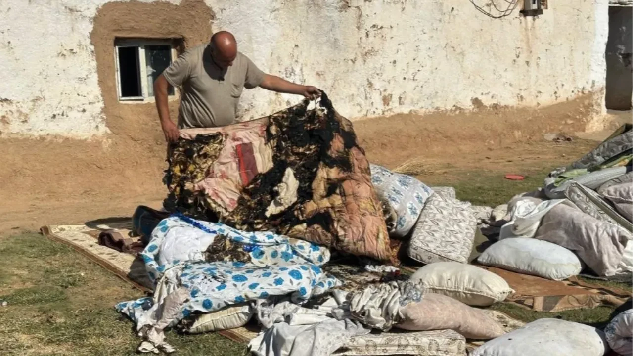 Nereye gitseler yangın çıkıyor! Evlerinde eşyalar kendi kendine yanıyor 