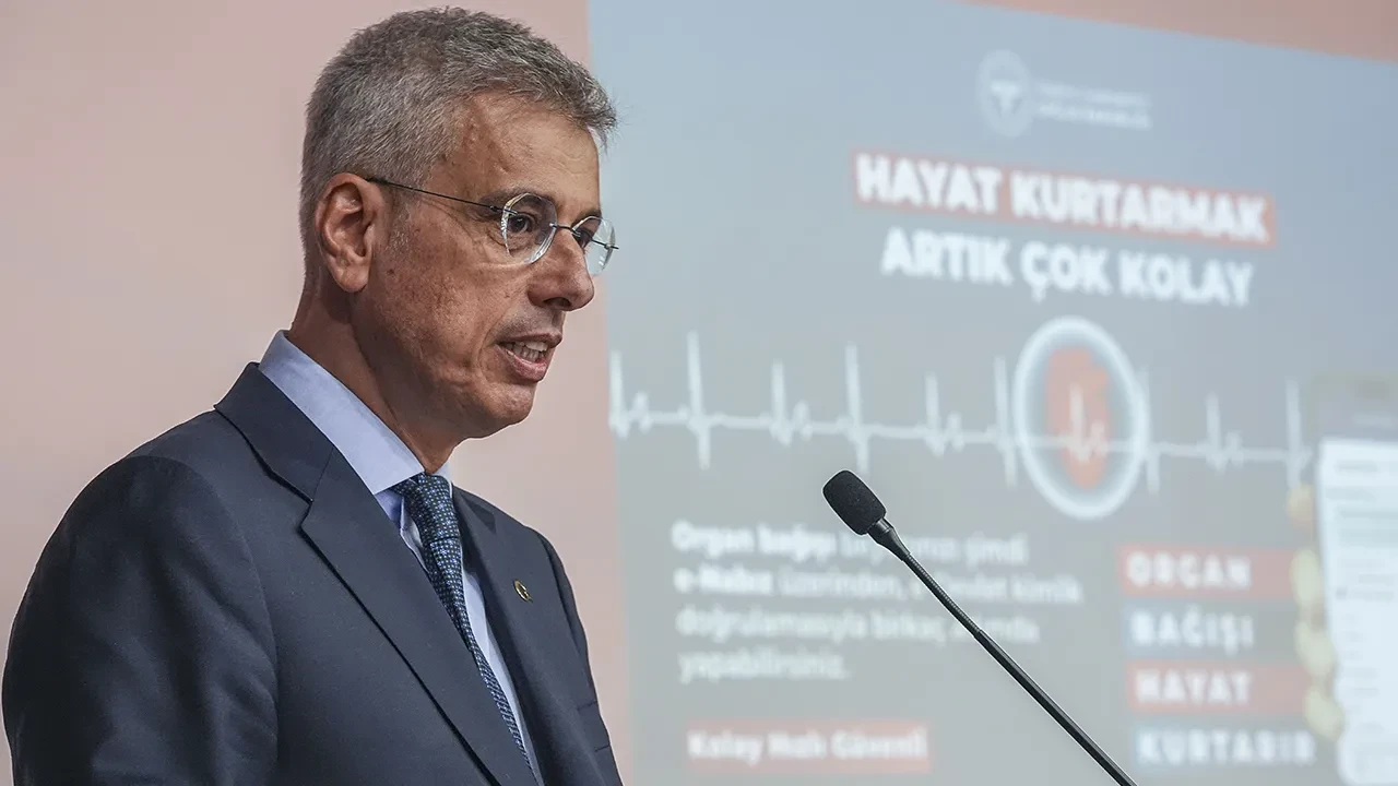 Sağlık Bakanı Kemal Memişoğlu bütün organlarını bağışladı! Vatandaşa da düşündürecek bir sözle çağrı yaptı