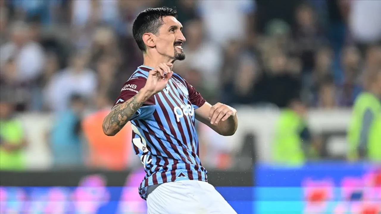 Trabzonspor’a Stefan Savic'ten kötü haber!