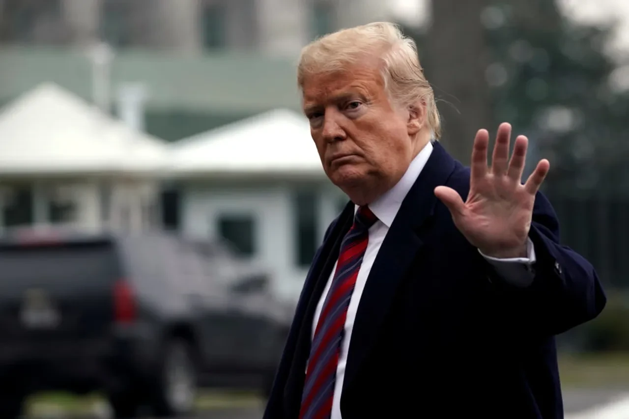 Trump'ın canını sıkacak anket: Kamuoyu desteğini ciddi oranda kaybetti