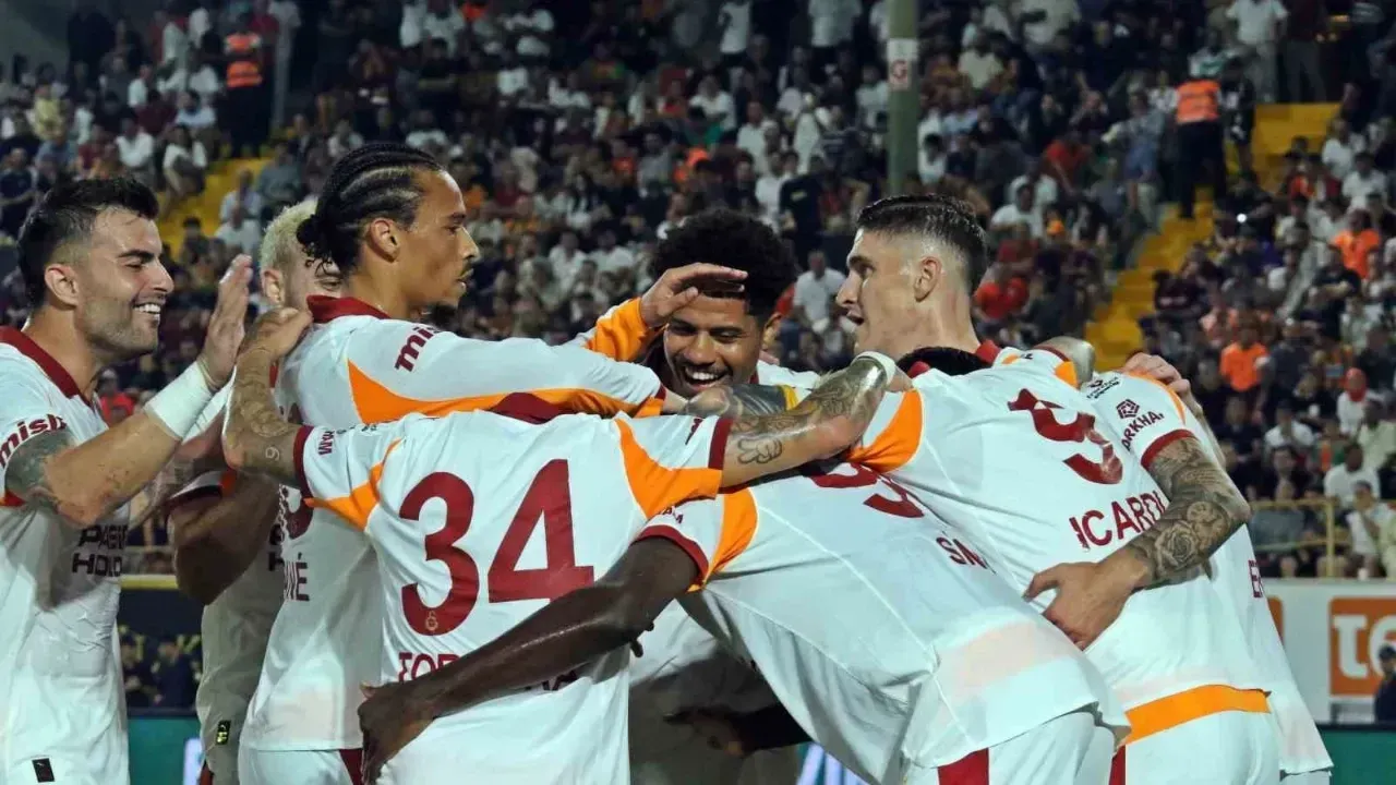 Ajax Galatasaray maç kadrosu, muhtemel ilk 11! Maçta Galatasaray'da 2 futbolcu eksik