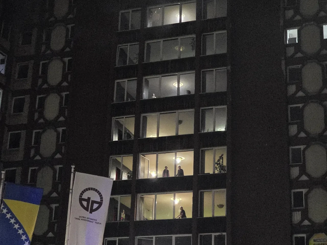 Bosna Hersek'te huzurevinde yangın faciası: Çok sayıda ölü ve yaralı var