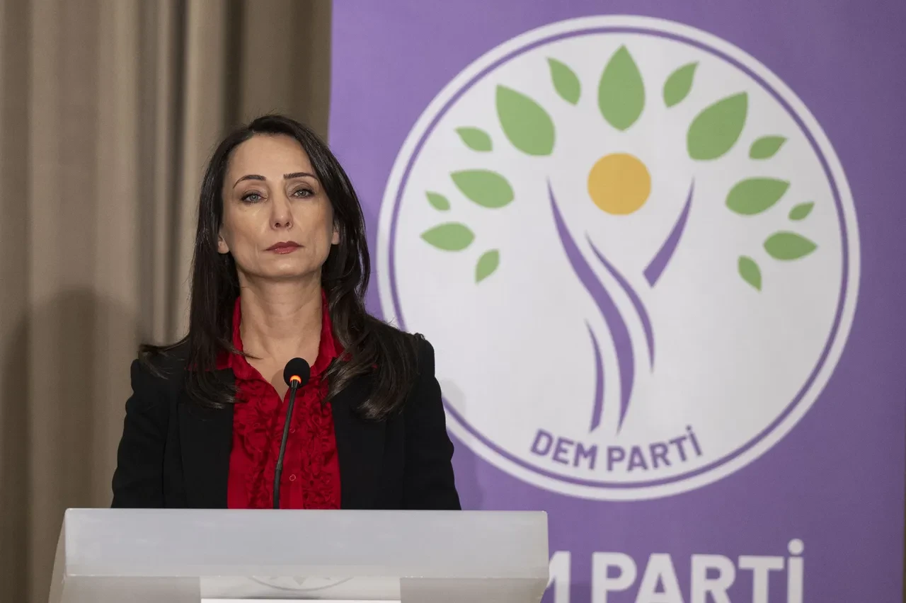 DEM Parti'den Selahattin Demirtaş hamlesi