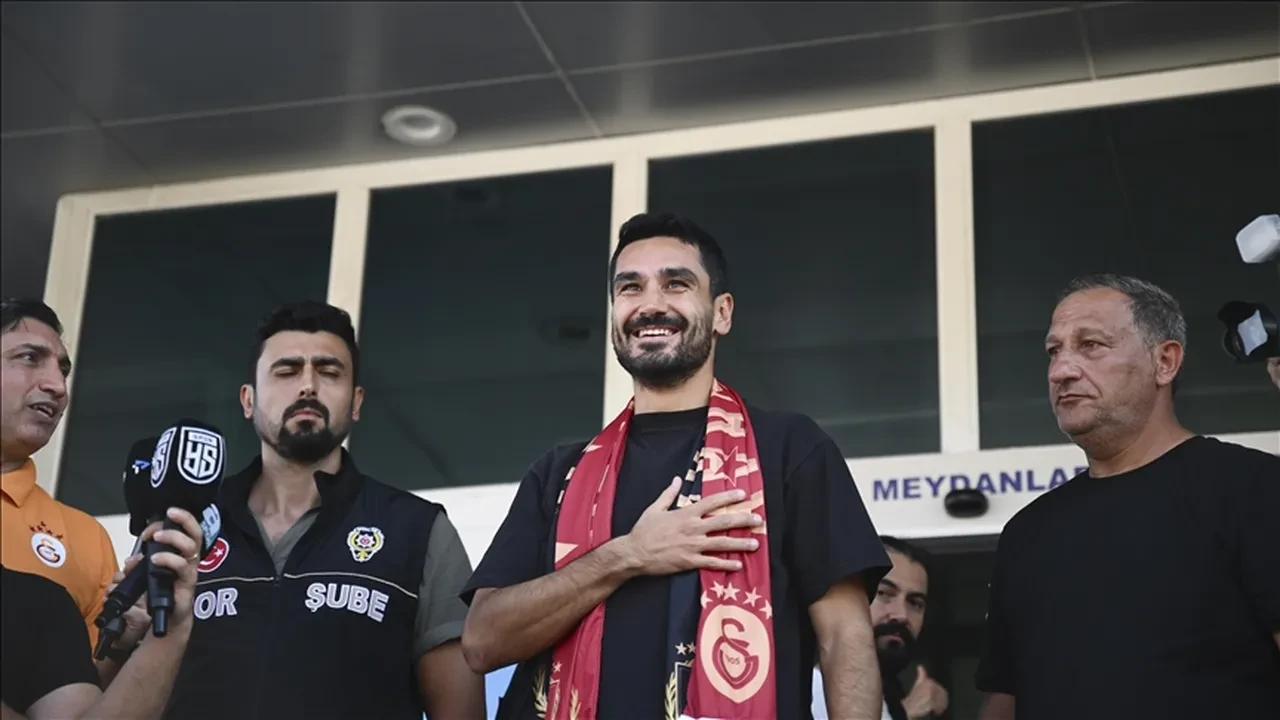 İlkay Gündoğan Ajax maçında neden yok, oynamıyor? Galatasaray'da eksikler