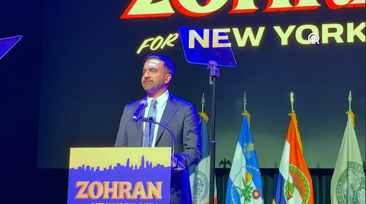 New York'un Müslüman Belediye Başkanı Zohran Mamdani, Trump'a seslendi: İzlediğini biliyorum, sesi aç