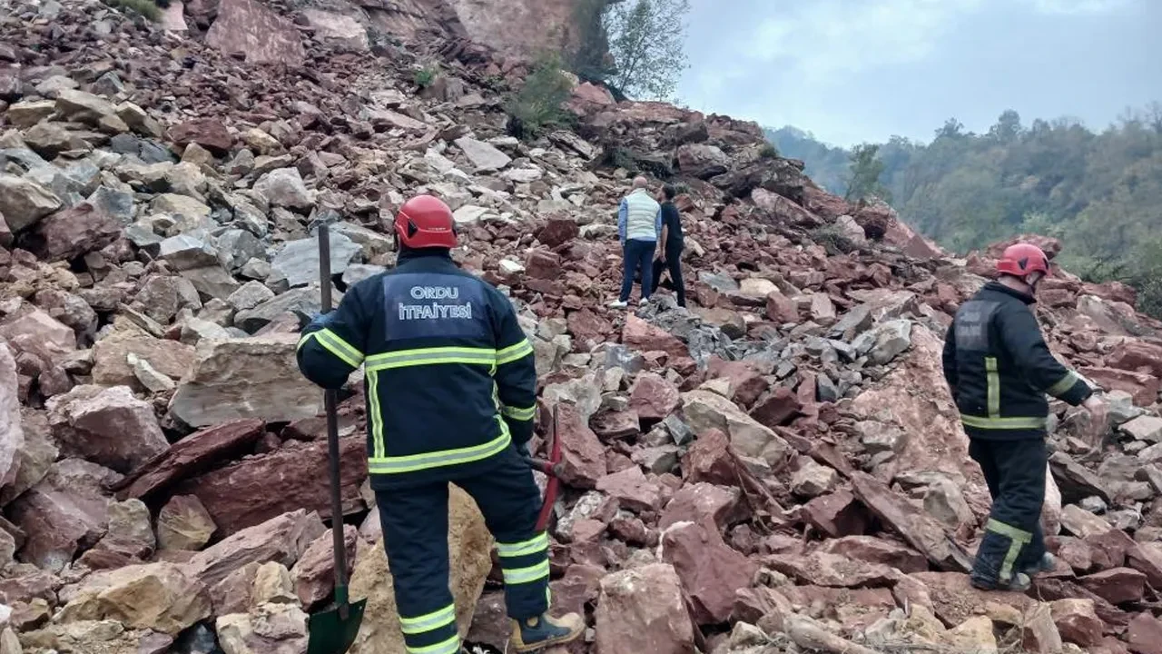 Ordu'da taş ocağı şantiyesinde göçük! Enkaz altında kalanlar var