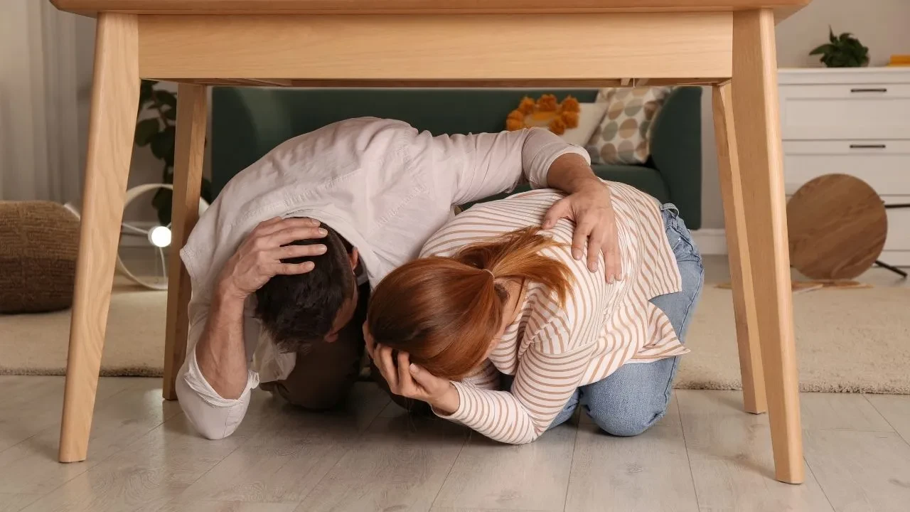 Sürekli deprem oluyor gibi hissetmenizin nedeni ortaya çıktı! Deprem olmasa da sallanıyorum diyenler dikkat