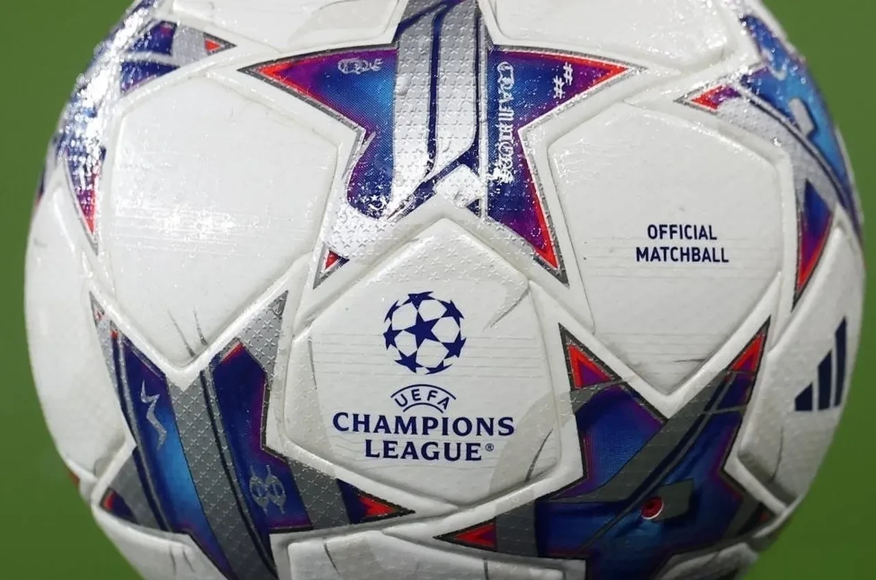 TRT 1 şifresiz nasıl izlenir? CANLI Ajax Galatasaray maçı şifresiz izleme bilgileri